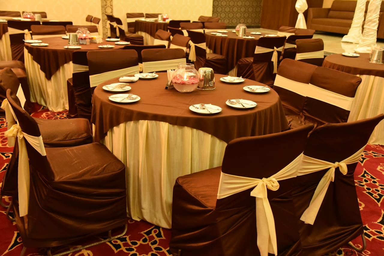 Hotel Anand Renaissance Firozpur Eksteriør bilde
